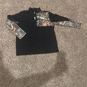 Magellan Outdoors Black Pullover with Camo Sleeves
